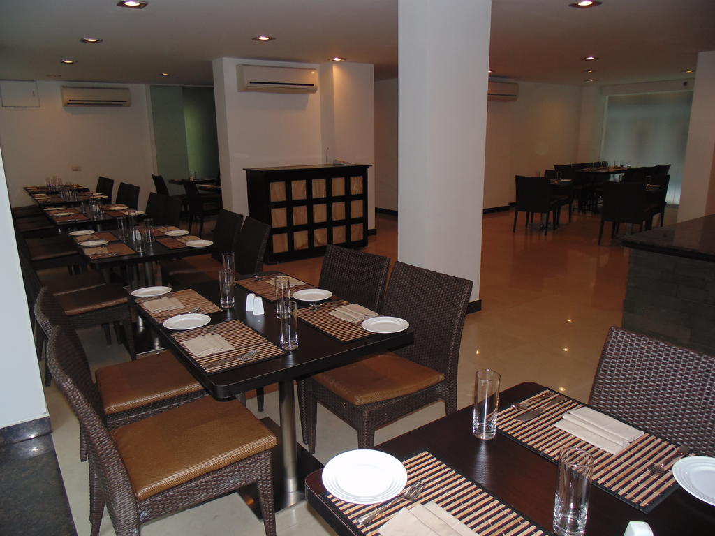 Rosemallow Hotel Ню Делхи Екстериор снимка
